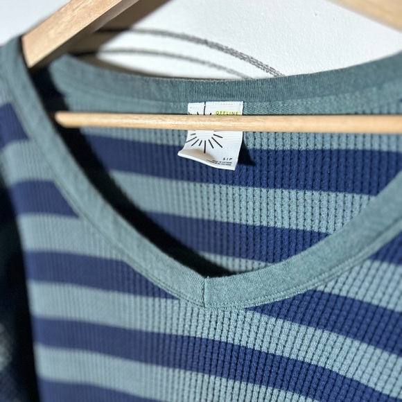Offline by Aerie Oversized V-Neck Blue + Green Striped Thermal Long Sleeve, Sm - Picture 2 of 8